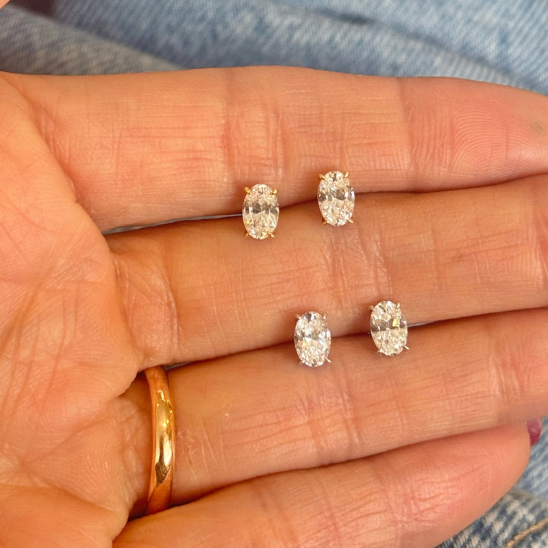Oval Gem Studs Gold